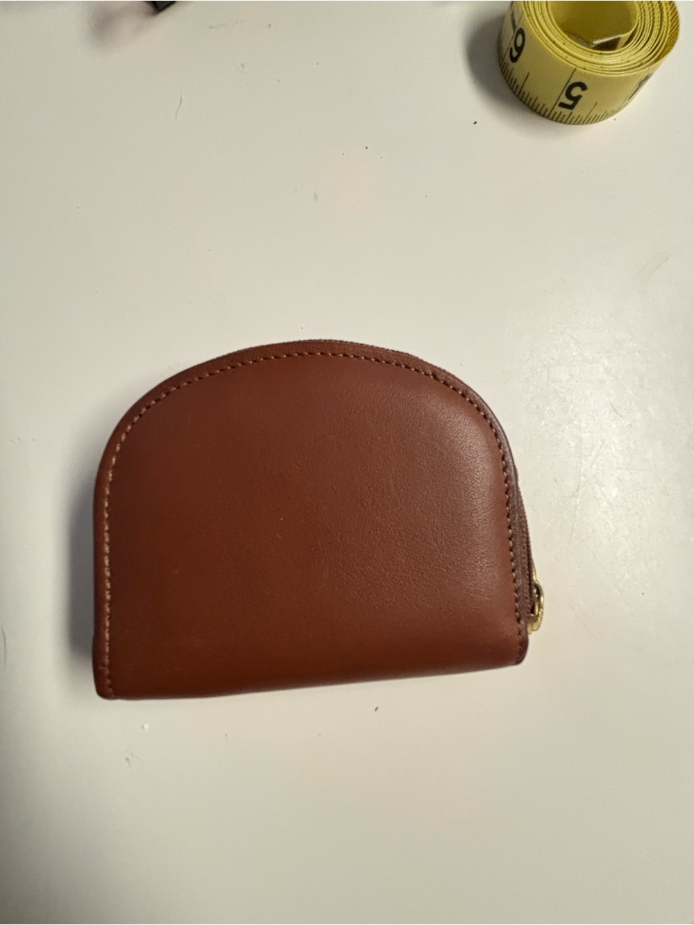 Longaberger County Estates brown Leather Zip Coin purse.